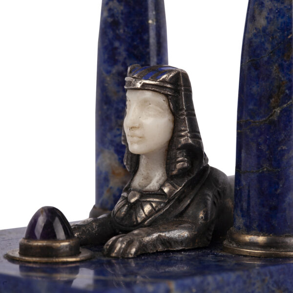 Lot 0108 <br/>An interesting Russian silver and lapis lazuli bell push with a sphinx <br/>Estimate: 5000-7000€ - Image 8