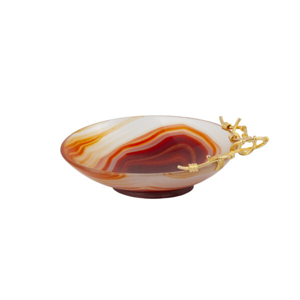 Lot 0121 <br/>A Russian gold-mounted and agate kovsh <br/>Estimate: 4000-6000€ - Image 2