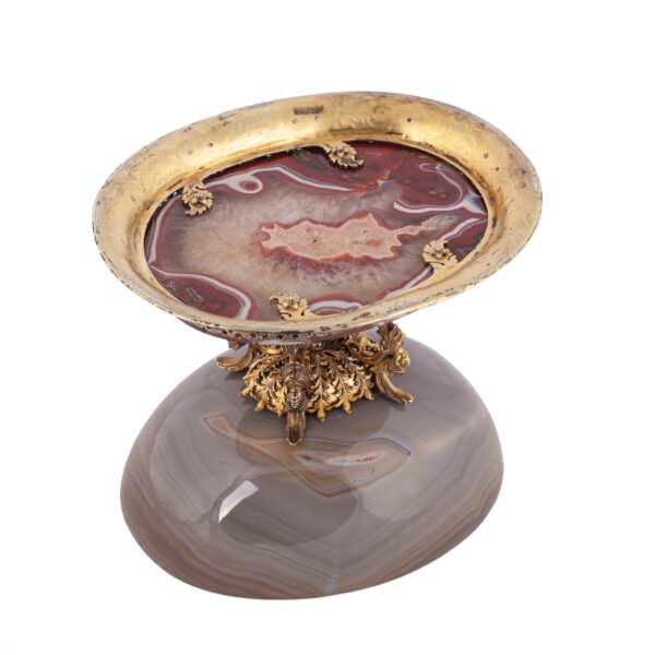 Lot 0143 <br/>A Russian(?) Renaissance cast silver-gilt, cabochons and agate vase with lid <br/>Estimate: 3500-4500€ - Image 4