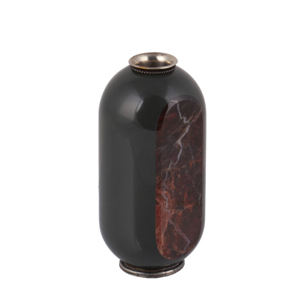 Lot 0148 <br/>A rare Faberge silver gilt, kalgan and red jasper one flower vase <br/>Estimate: 4000-6000€ - Image 2