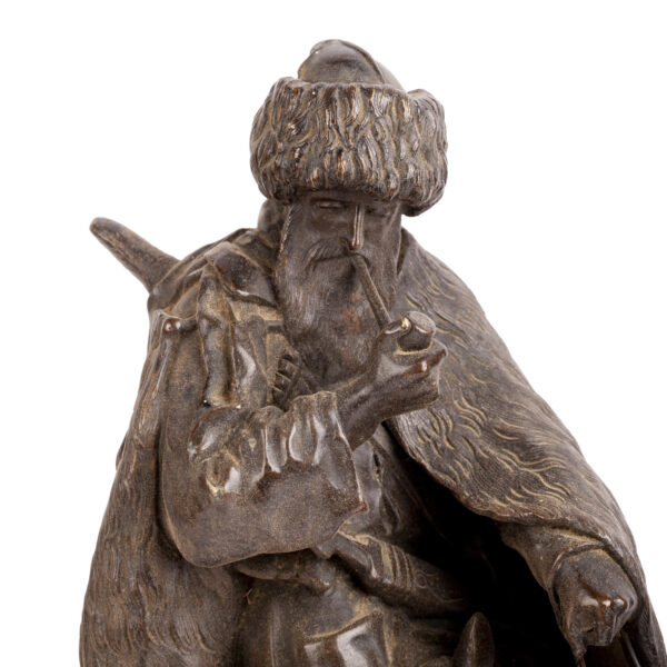 Lot 0014 <br/>A Russian bronze composition "Caucasian smoking" <br/>Estimate: 10000-12000€ - Image 2