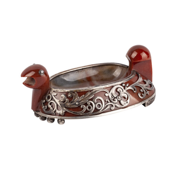 Lot 0153 <br/>A rare Faberge silver and agate kovsh in the form of a turtle. <br/>Estimate: 6000-8000€