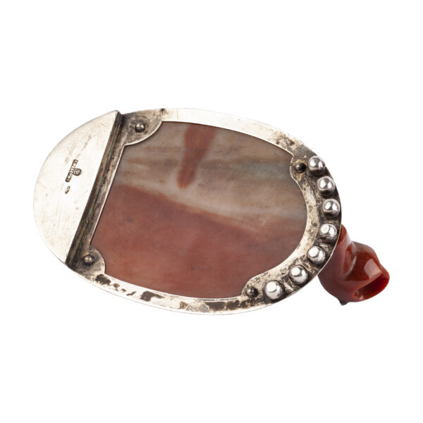 Lot 0153 <br/>A rare Faberge silver and agate kovsh in the form of a turtle. <br/>Estimate: 6000-8000€ - Image 5