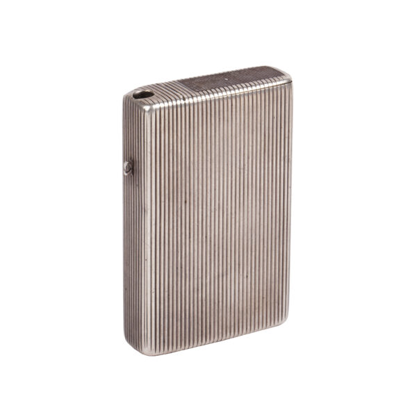 Lot 0161 <br/>A Russian silver-gilt presentation cigarette case with match holder <br/>Estimate: 800-1000€ - Image 2