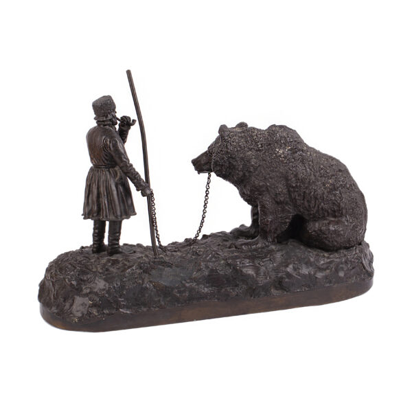 Lot 0016 <br/>A Russian bronze compostion "A Bear tamer" <br/>Estimate: 35000-45000€ - Image 8