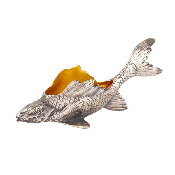 Lot 0181 <br/>A Russian cast silver-gilt salt cellar in the shape of a fish <br/>Estimate: 700-900€ - Image 2