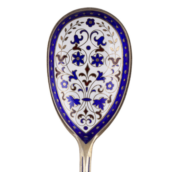 Lot 0189 <br/>An impressive silver-gilt and chamoleve enamel spoon. I. Sazikov <br/>Estimate: 1500-2000€ - Image 5