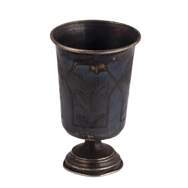 Lot 0193 <br/>A Silver 84 shot glass. Kiev <br/>Estimate: 80-100€ - Image 2