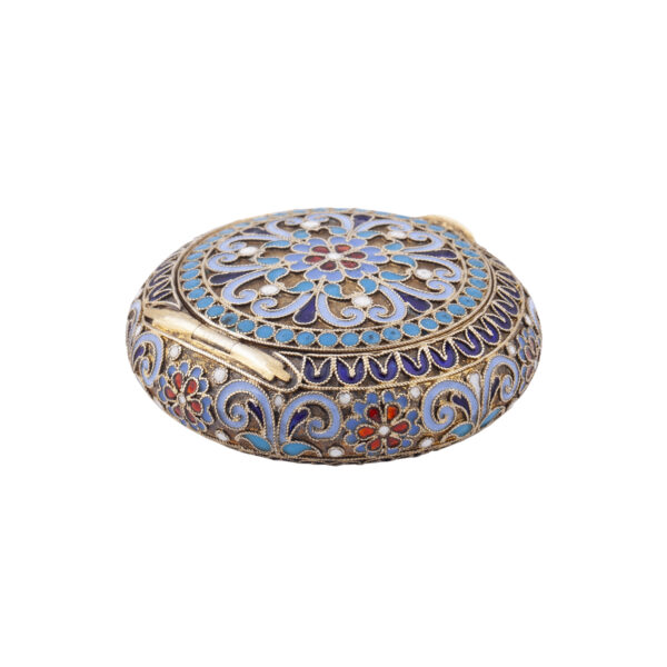 Lot 0200 <br/>A Russian silver-gilt and cloisonne enamel pill box <br/>Estimate: 500-700€ - Image 2