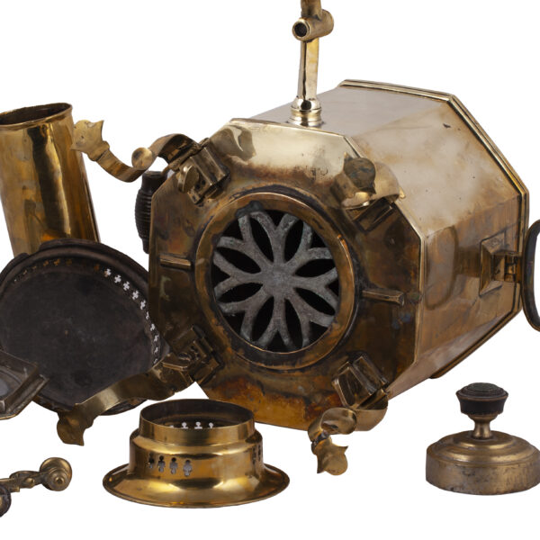 Lot 0252 <br/>A unique and rare travel samovar by the Gudkov brothers from Tula <br/>Estimate: 3000-4000€ - Image 7