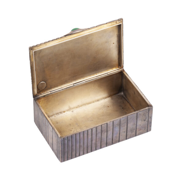 Lot 0026 <br/>A Russian silver-gilt and gem stones cigar box <br/>Estimate: 4000-5000€ - Image 3