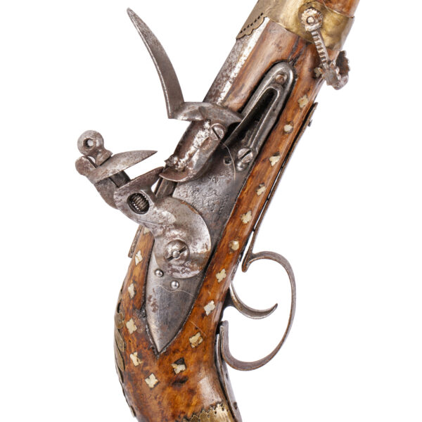 Lot 0301 <br/>An Antique 19th-Century Afghan Flintlock rifle <br/>Estimate: 800-1000€ - Image 2