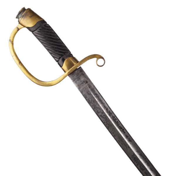 Lot 0310 <br/>M-1881 Imperial Russian Dragoon Officer Shashka Sword with engraved blade <br/>Estimate: 1500-2000€