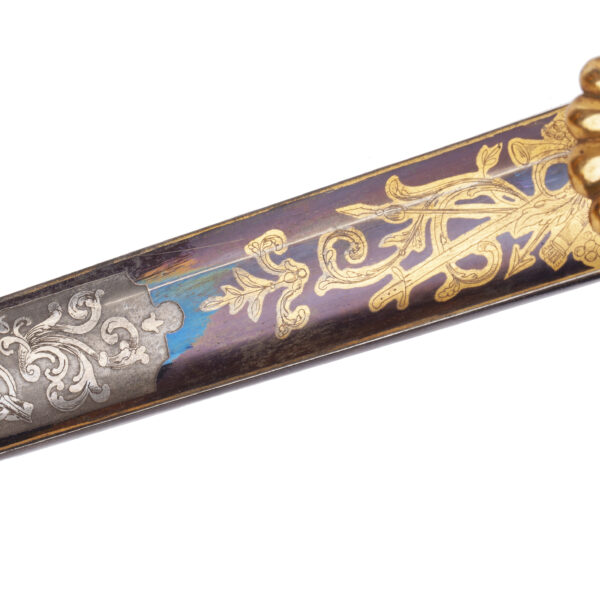 Lot 0313 <br/>A Bavarian presentation hirswanger with blue-gilded blade <br/>Estimate: 3000-3500€ - Image 8