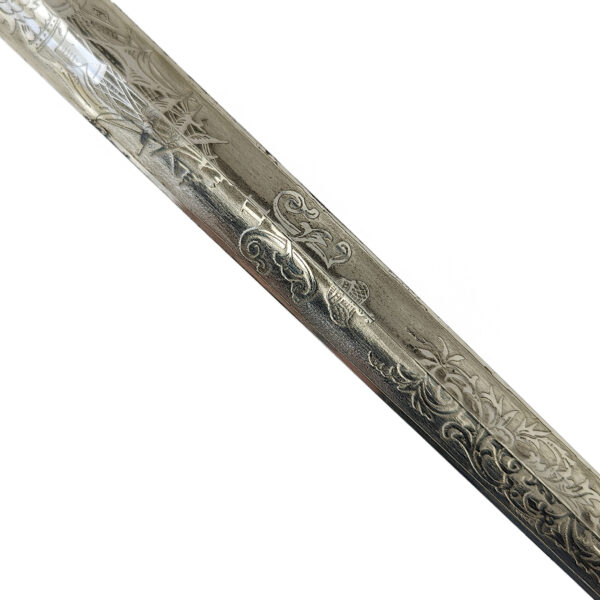 Lot 0317 <br/>A Russian Imperial Navy Dagger, Model 1810, F.W. Höller, Solingen <br/>Estimate: 3000-3500€ - Image 9