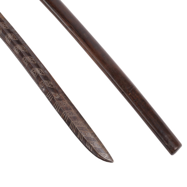 Lot 0324 <br/>A late 19th to early 20th century Thai Lombok Pedang sword <br/>Estimate: 900-1000€ - Image 3