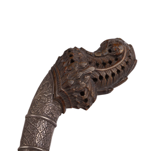 Lot 0324 <br/>A late 19th to early 20th century Thai Lombok Pedang sword <br/>Estimate: 900-1000€ - Image 5