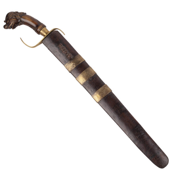 Lot 0325 <br/>A 20th-century Asian Malay Bali Indonesian Kris-style hilt dagger/short sword <br/>Estimate: 400-500€