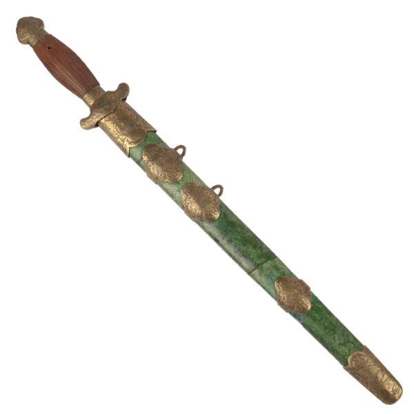 Lot 0326 <br/>A late 19th-century Qing Dynasty Lu Shou Jian Chinese sword <br/>Estimate: 400-500€