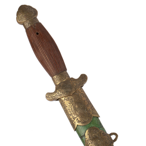 Lot 0326 <br/>A late 19th-century Qing Dynasty Lu Shou Jian Chinese sword <br/>Estimate: 400-500€ - Image 2