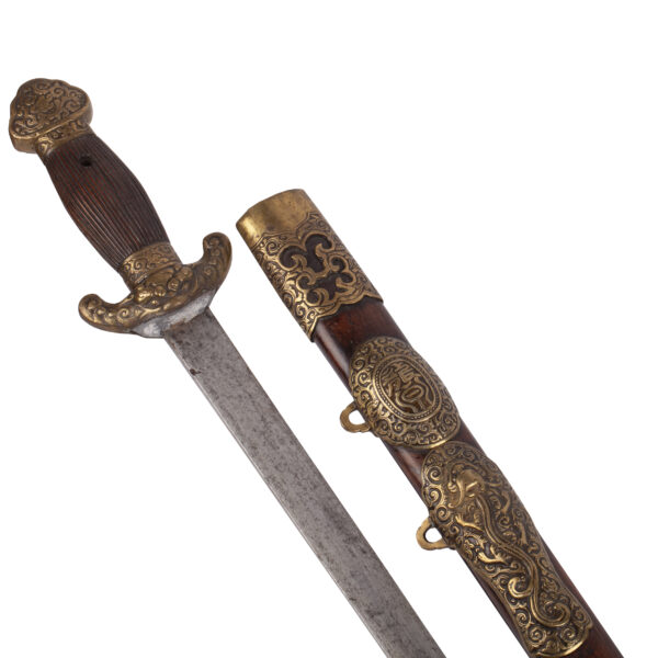 Lot 0327 <br/>A late 19th-century Qing Dynasty Gu Pi Jian Chinese sword <br/>Estimate: 400-500€ - Image 4