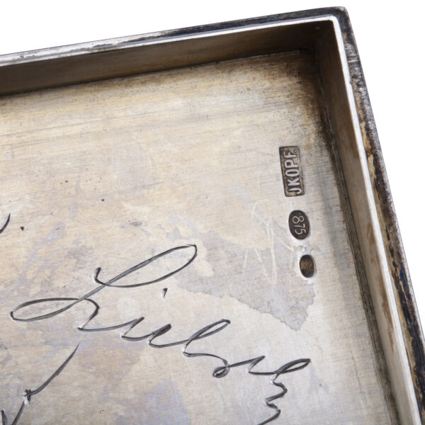 Lot 0038 <br/>An Estonian silver cigar box, 1919 <br/>Estimate: 2000-2500€ - Image 5