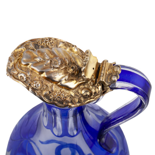 Lot 0046 <br/>A Russian silver-gilt and coloured glass wine decanter <br/>Estimate: 8000-10000€ - Image 3