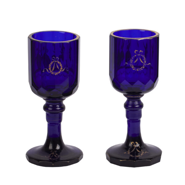 Lot 0065 <br/>A pair of 19th century cobalt blue glass goblets. Bakhmetiev manufactory <br/>Estimate: 800-1200€ - Image 7