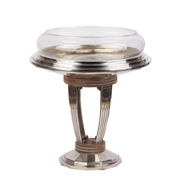 Lot 0096 <br/>An elegant Art Deco silver-plated centerpiece by Durousseau & Raynaud <br/>Estimate: 200-250€