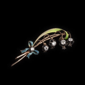 Lot 0128 <br/>Russian Gold, Enamel and Diamond Brooch in the Form of Lily <br/>Estimate: 5000-8000€