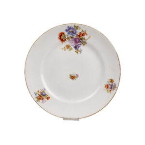 Lot 0168 <br/>Russian Porcelain Plate by Kornilov Brothers Manufactory <br/>Estimate: 100-150€