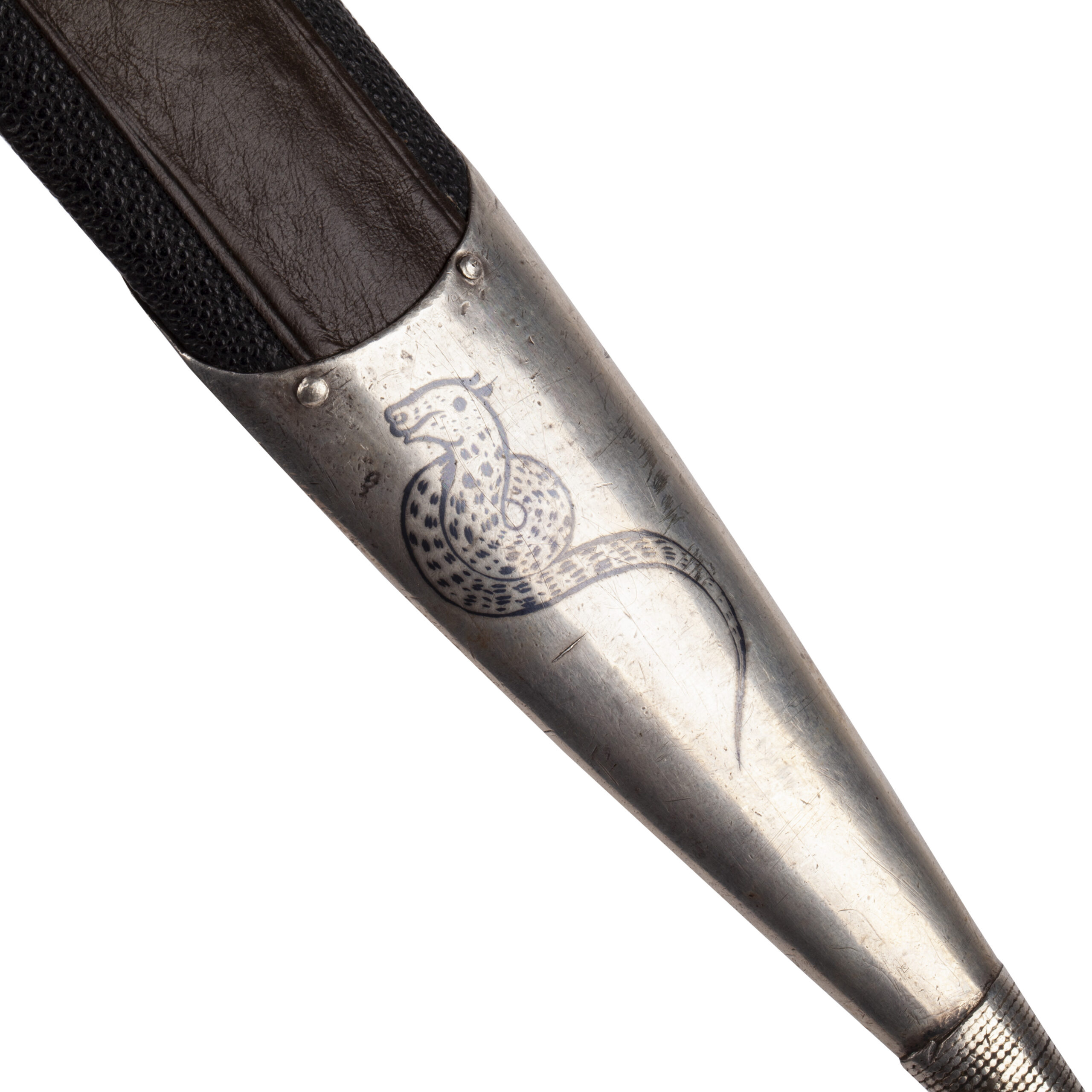 Lot 0228 <br/>Rare 19th Century Caucasian (Georgian) Kindjal – Russian Dagger <br/>Estimate: 3500-4000€ - Image 7