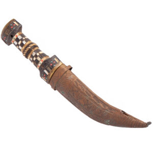 Lot 0267 <br/>An early 20th c. Ottoman Syrian dagger khanjar jambiya <br/>Estimate: 200-250€