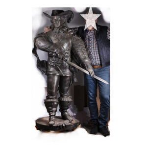 Lot 0027 <br/>Bronze Sculpture of a d’Artagnan Musketeer in Full Human Growth <br/>Estimate: 6000-8000€