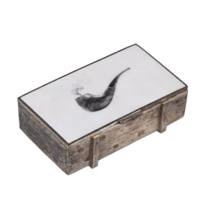 Lot 0033 <br/>Very Unusual Russian Silver-Gilt and En-Plein Enamel Cigar Box by P. Millukov <br/>Estimate: 7000-10000€