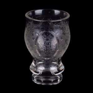 Lot 0117 <br/>Cut Clear Glass Vase with Engraved Floral Decoration, Late 19th–Early 20th Century <br/>Estimate: 70-80€