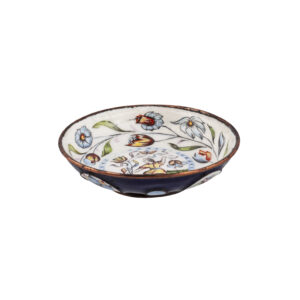 Lot 0152 <br/>A Russian Enamelled Copper Bowl
Usolye (Solvychegodsk), 18th century <br/>Estimate: 8000-12000€