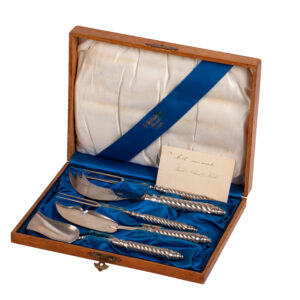 Lot 0178 <br/>Russian Silver-Gilt Delicacies Serving Set, St Petersburg, late 19th century <br/>Estimate: 800-1000€