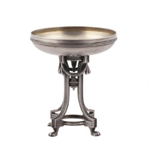 Lot 0185 <br/>Fabergé Silver Neoclassical Vase, Moscow, 1899–1908 <br/>Estimate: 3500-4500€