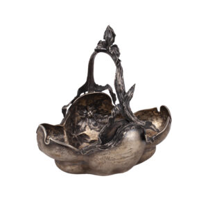 Lot 0202 <br/>Russian Art Nouveau Silver-Gilt Fruit Vase by M. Sokolovskiy, Moscow, 1908–1917 <br/>Estimate: 8000-12000€