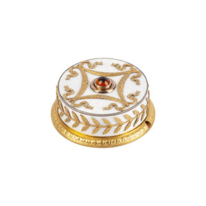 Lot 0215 <br/>Fabergé Gold, Silver and Enamel Bell Push by Henrik Wigström <br/>Estimate: 10000-12000€
