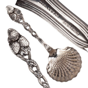 Lot 0227 <br/>Tiffany & Co. Sterling Silver Serving Spoon <br/>Estimate: 700-800€