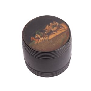 Lot 0233 <br/>Russian Lacquer Tea Caddy with Troika Scene, Vishnyakov Workshop, 1880s <br/>Estimate: 200-300€