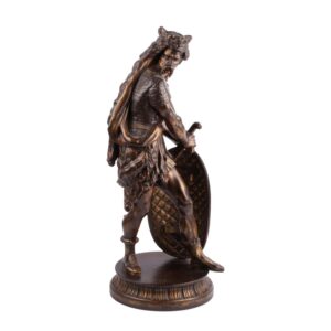 Lot 0002 <br/>French cast iron figure of a Gallic warrior, circa 1900 <br/>Estimate: 800-1000€