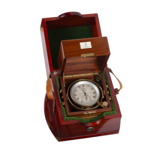 Lot 0305 <br/>Vintage GUB Glashütte Marine Chronometer <br/>Estimate: 1500-2500€