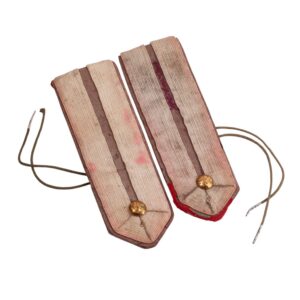 Lot 0319 <br/>Pair of Russian Imperial Shoulder Boards. Attributed to a Junker Military School <br/>Estimate: 300-400€