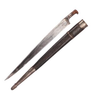 Lot 0375 <br/>Afghan Khyber Knife with Scabbard. 19th century <br/>Estimate: 500-800€