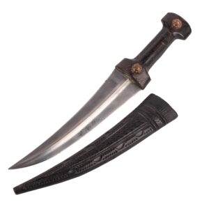 Lot 0383 <br/>19th Century Oriental Kindjal-Type Dagger with Leather-Covered Scabbard <br/>Estimate: 300-400€