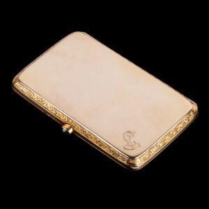 Lot 0045 <br/>Russian Elegant Gold Cigarette Case, Moscow, Ivan Tarabrov Factory, 1908–1917 <br/>Estimate: 3500-4500€