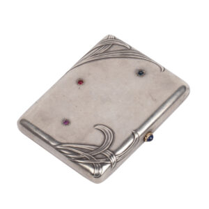 Lot 0046 <br/>Fabergé. Art Nouveau Silver Cigarette Case. Moscow, 1899–1908 <br/>Estimate: 2500-3500€
